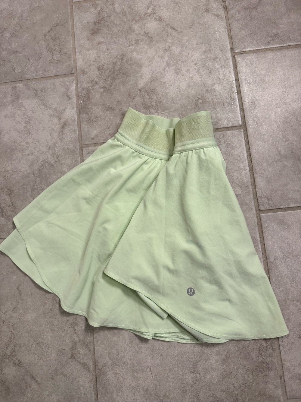 lululemon athletica Pastel Green Circle Skirt Size 0